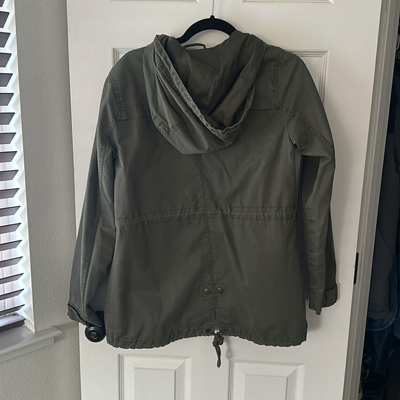 Green Jacket with hood - Picture 2 of 2